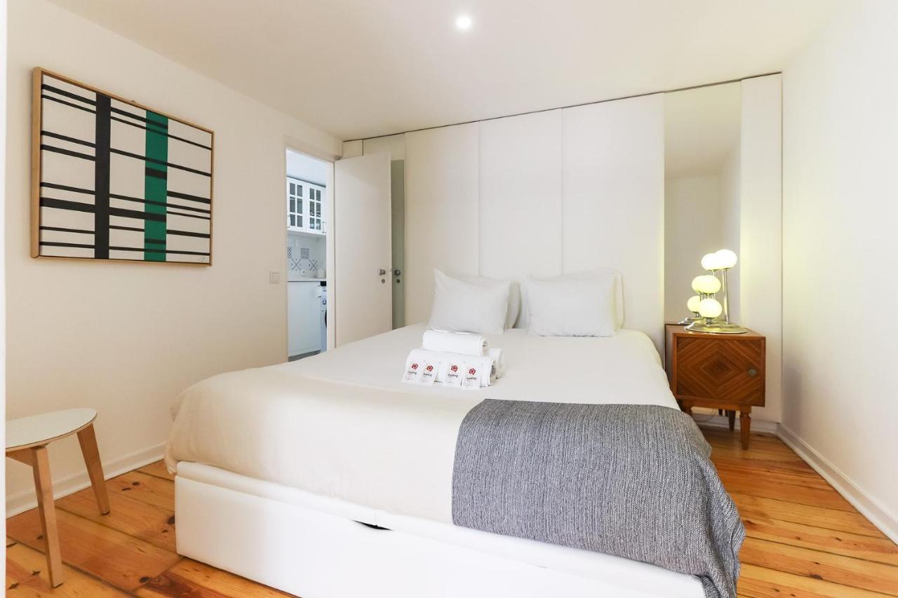 Castelo Premium By Homing Apartment Lisabona Exterior foto
